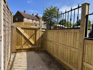 essex premium fencing gates garden 25