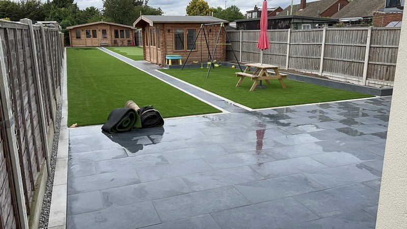 leigh on sea premium porcelain artifical grass landscaping project 105