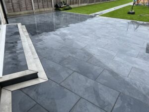 leigh on sea premium porcelain artifical grass landscaping project 67