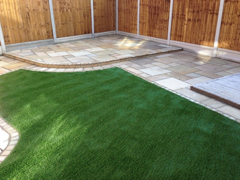 premium essex sustainable artificial grass 34