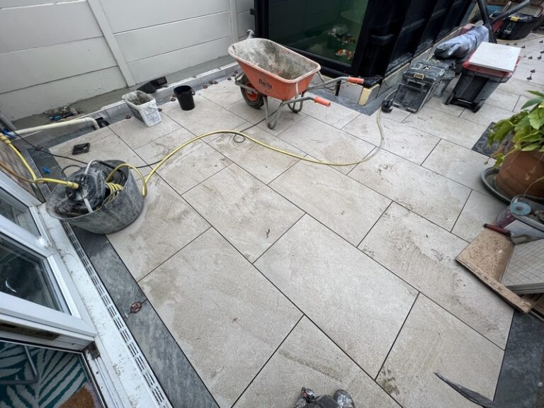 bradstone tatra porcelain patio dark grey border 11